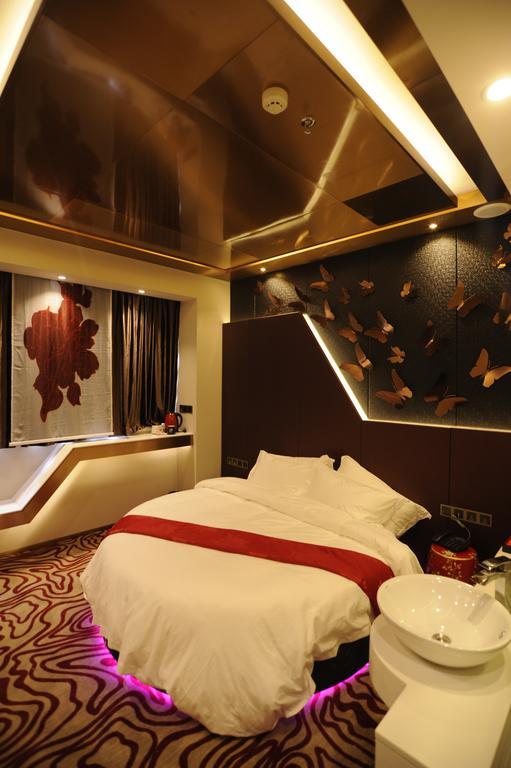 Secret Garden Hotel Гуанчжоу Экстерьер фото